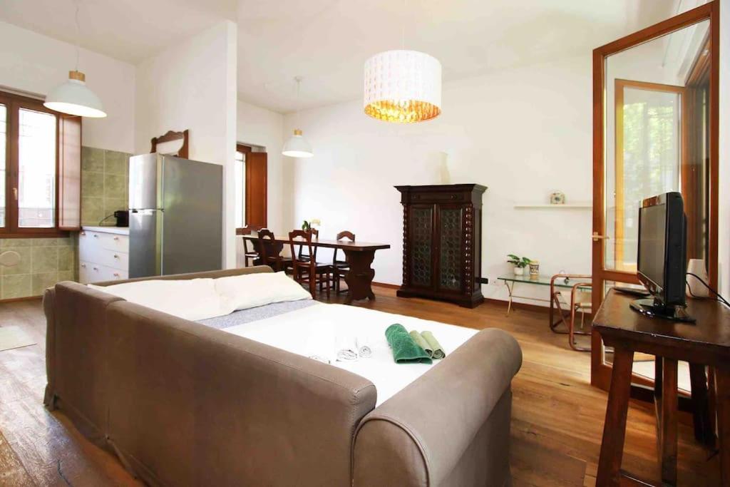 Appartamento Con Giardino Vicino A San Siro 米兰 外观 照片